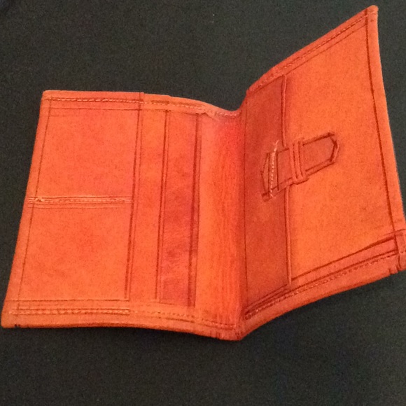 Handmade leather tooled wallet - Picture 2 of 5